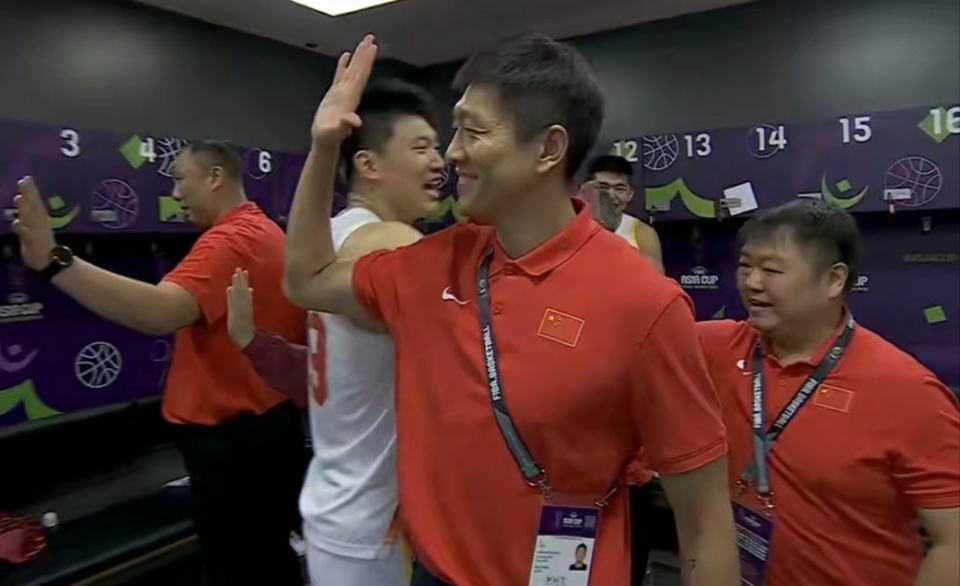 王俊杰展现, 方进行了对 王俊杰展现, 方进行了对