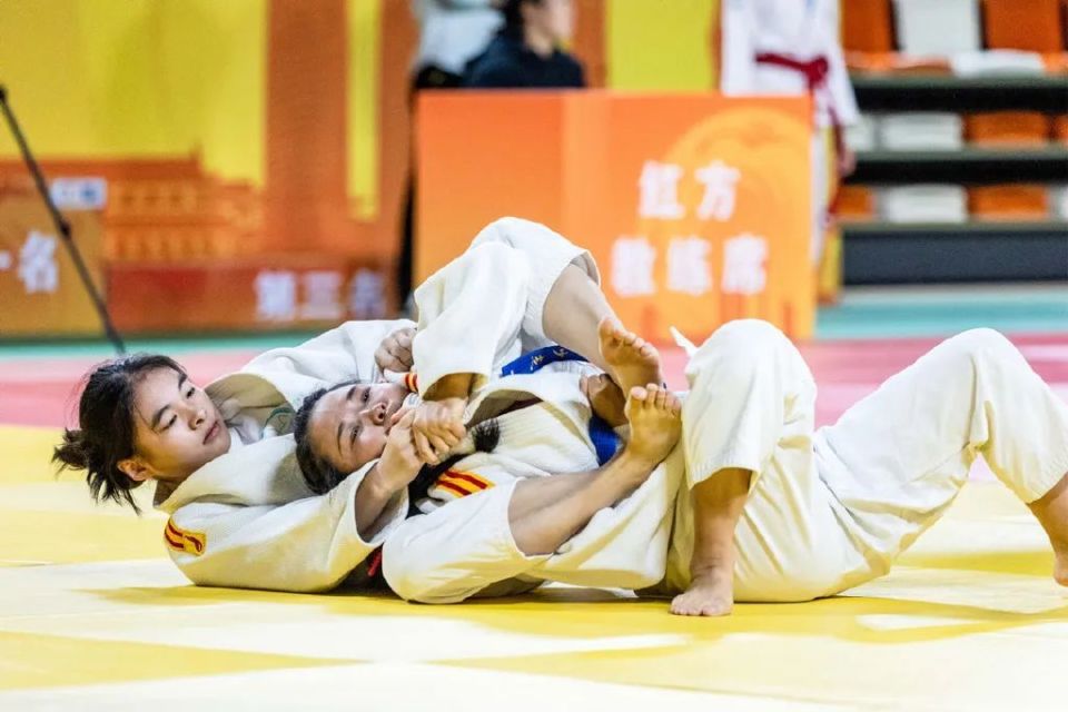 借势发力, ule预计, 月莫斯科大